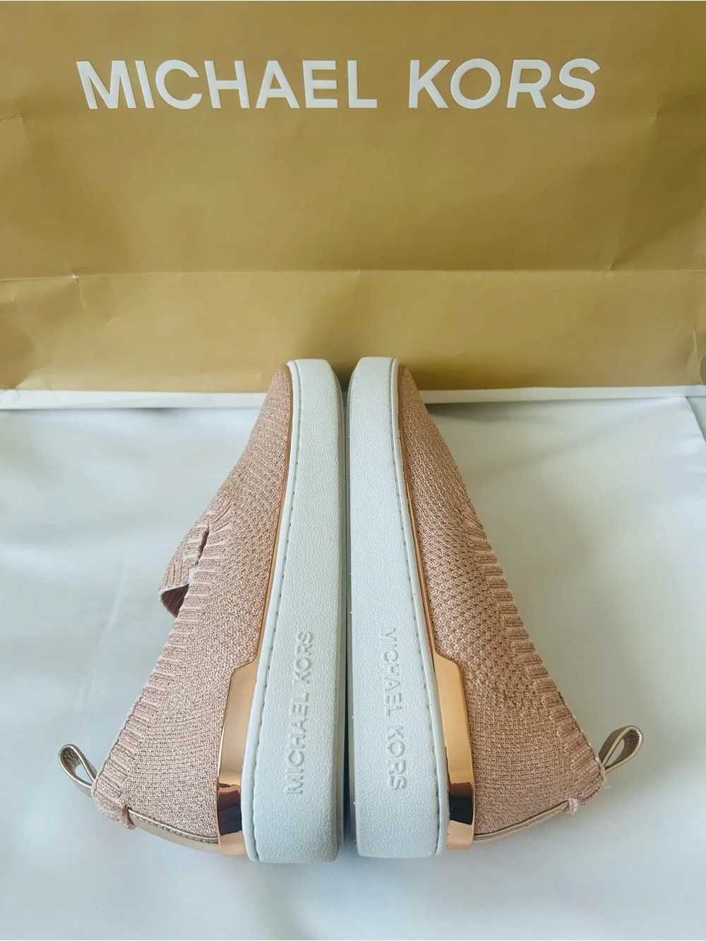 🌹💛Michael Kors🌹💛Slip-On Knit Sneakers in Blush Pink💓& Rosegold 🌹💛 Trim (EUC)
